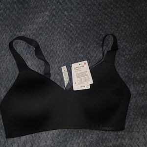 Brand new with Tag lulumon Hold True Bra